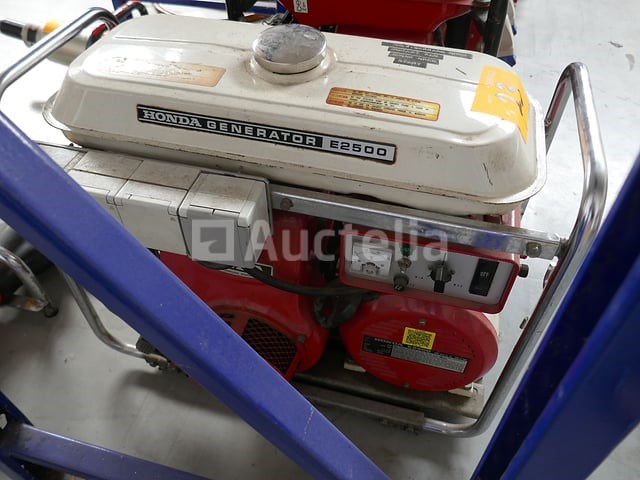 Benzinegenerator honda - afbeelding 1 van  6