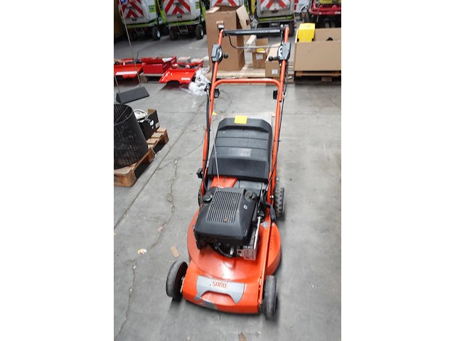 Benzinegrasmaaier sabo - afbeelding 2 van  9