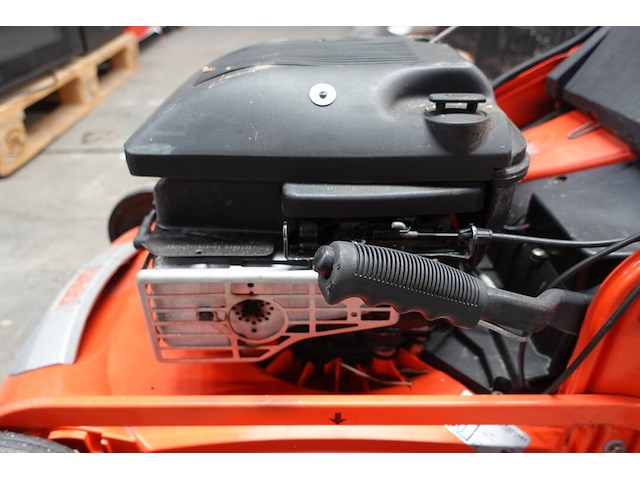 Benzinegrasmaaier sabo - afbeelding 8 van  9