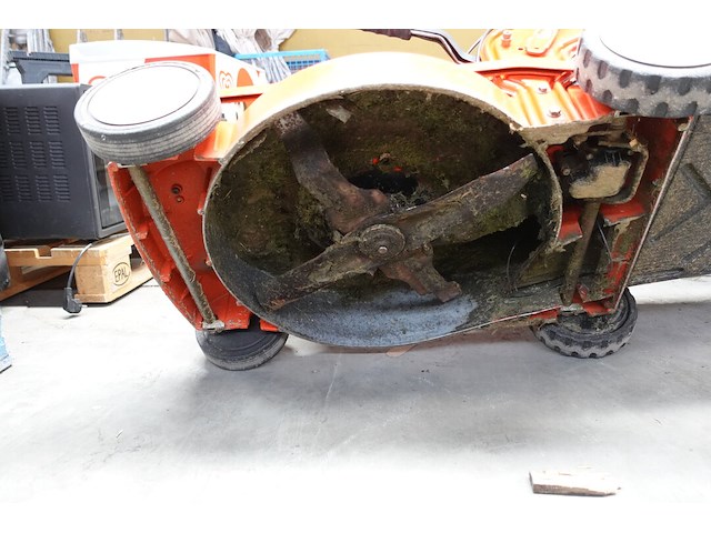 Benzinegrasmaaier sabo - afbeelding 9 van  9