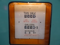 Benzinepomp michigan's mile maker - afbeelding 3 van  9