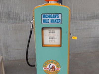 Benzinepomp michigan's mile maker - afbeelding 1 van  8