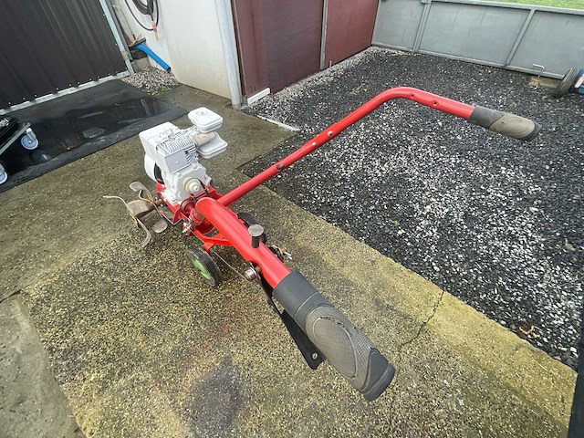 Benzinetuin-freser 4 benzine-frezen - afbeelding 3 van  5