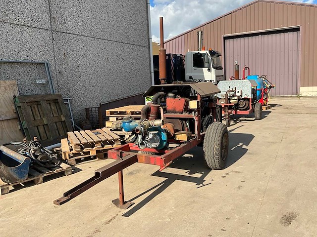 Beregeningspomp met automatische afslag. - afbeelding 1 van  12