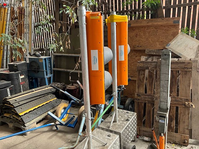 Berghaus mobiele verkeerslichten (2x) - afbeelding 2 van  5