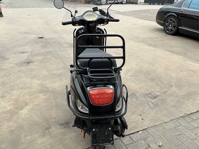 Berini jj50qt21 scooter - afbeelding 5 van  7