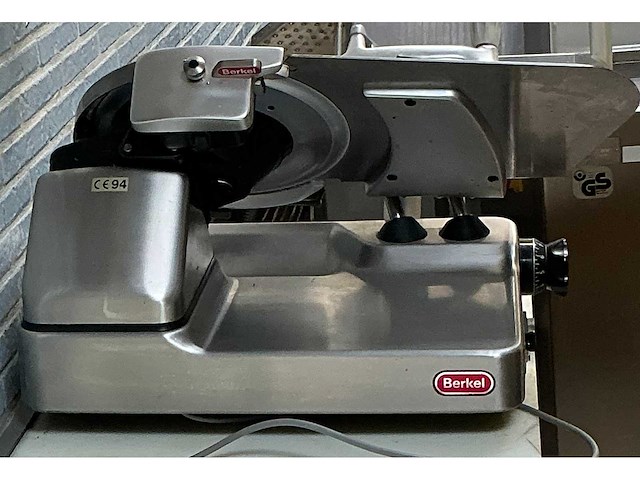 Berkel - 834 - snijmachine - afbeelding 1 van  3