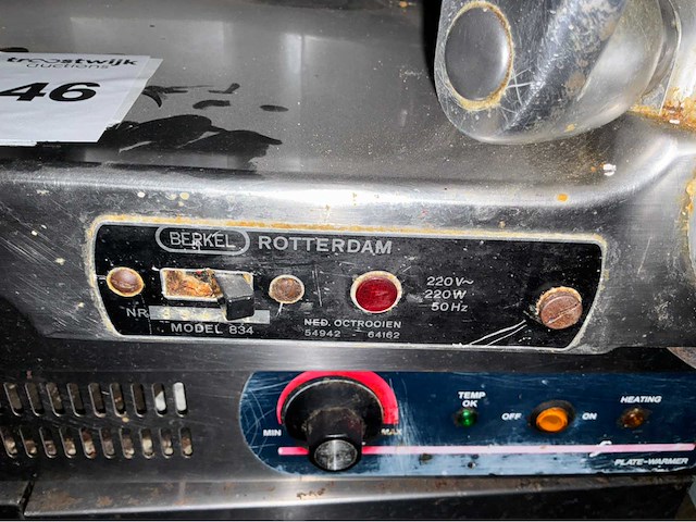 Berkel 834 tafelsnijmachine rvs - afbeelding 1 van  1