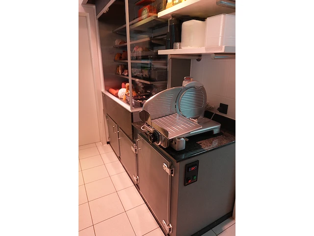 Berkel 834 vleessnijmachine - afbeelding 3 van  8
