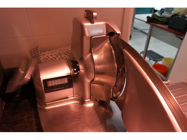 Berkel 834 vleessnijmachine - afbeelding 5 van  8