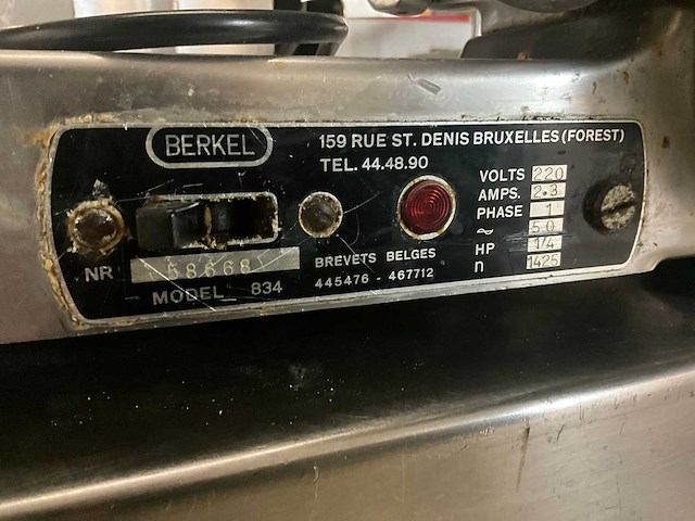 Berkel 834 vleessnijmachine - afbeelding 5 van  5