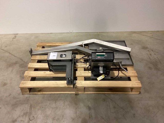 Berkel muurbascule 28 1l met haak weegschaal - afbeelding 2 van  4