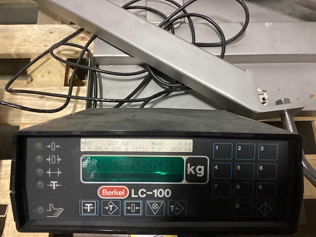 Berkel muurbascule 28 1l met haak weegschaal - afbeelding 1 van  4