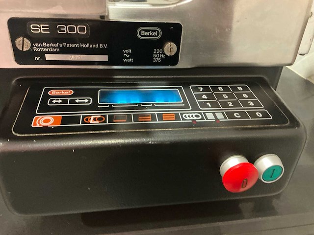 Berkel snijmachine - afbeelding 12 van  13