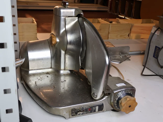 Berkel vleessnijmachine - afbeelding 2 van  4