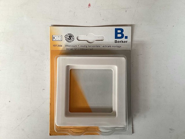Berker afdekkraan eenvoudig, wit, inbouw (150x) - afbeelding 1 van  3
