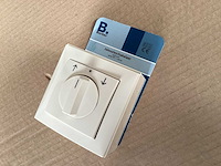 Berker jalouzieschakelaar opbouw (30x) - afbeelding 1 van  2