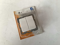 Berker m2 dubbele wisselschakelaar (32x) - afbeelding 1 van  4