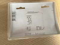 Berker opbouwcombinatie wandcontactdoos met dubbele serieschakelaar (180x) - afbeelding 4 van  4