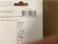 Berker opbouwcombinatie, wissel/wisselschakelaar + stopcontact zonder randaarde, polarwit (51x) - afbeelding 4 van  4