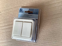 Berker opbouwschakelaar, dubbel (221x) - afbeelding 1 van  1