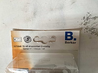 Berker stopcontact 2- voudig wit (36x) - afbeelding 3 van  5