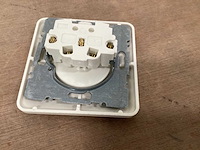 Berker wandcontactdoos volle afdekplaat (32x) - afbeelding 3 van  4