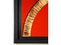 Bernard aubertin - dessin de feu sur table rouge - mixed media op paneel - 60x60 cm - afbeelding 7 van  9