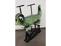 Bernard kindt - krokodil - draaicaroussel - afbeelding 4 van  5