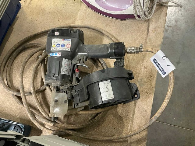 Berner b-rkc-viii-65 pneumatische rolnageltacker - afbeelding 1 van  4