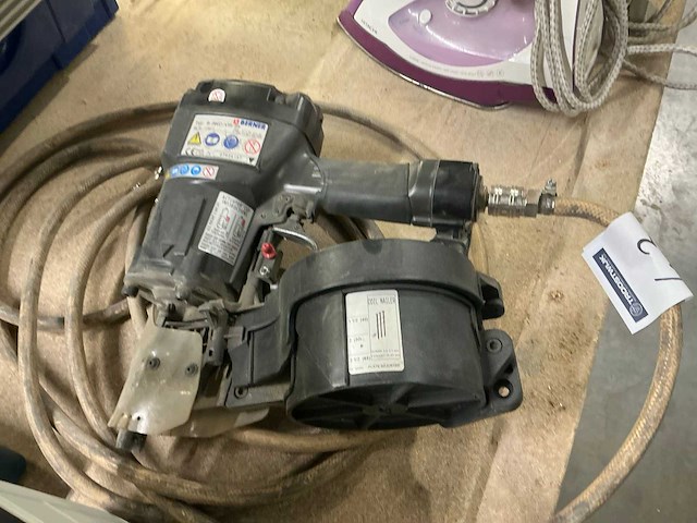 Berner b-rkc-viii-65 pneumatische rolnageltacker - afbeelding 2 van  4