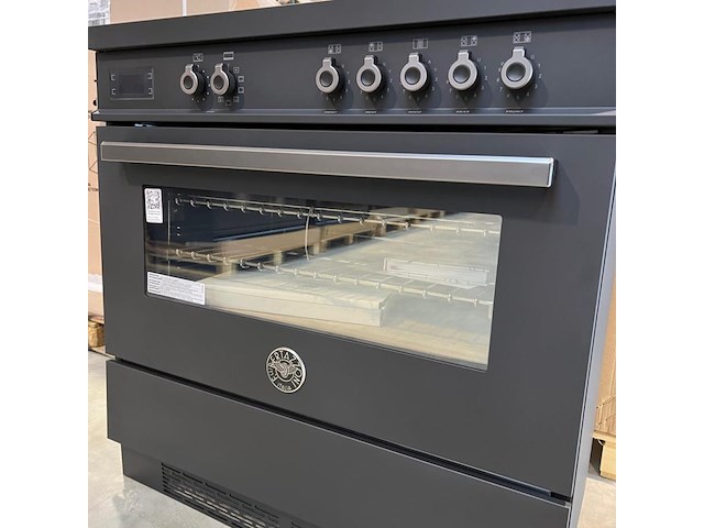 Bertazzoni met downdraft afzuiging in inductiekookplaat - afbeelding 1 van  3