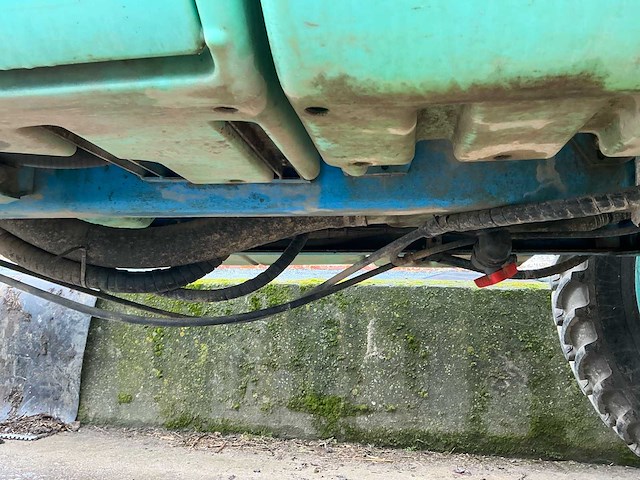 Berthoud enor veldspuit - afbeelding 10 van  18