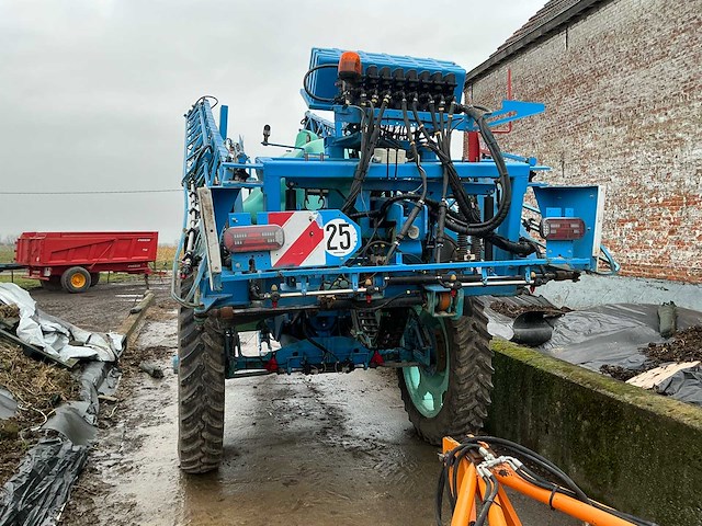 Berthoud enor veldspuit - afbeelding 12 van  18