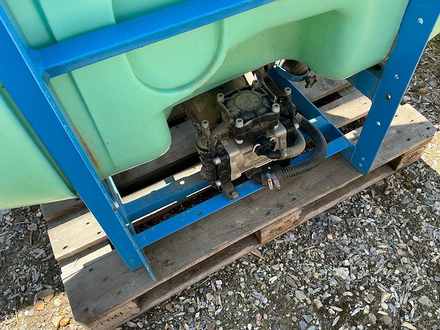 Berthoud pulvasol gedragen spuitmachine - afbeelding 2 van  6