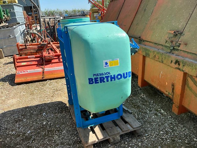 Berthoud pulvasol gedragen spuitmachine - afbeelding 4 van  6