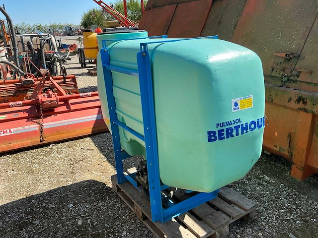 Berthoud pulvasol gedragen spuitmachine - afbeelding 2 van  5