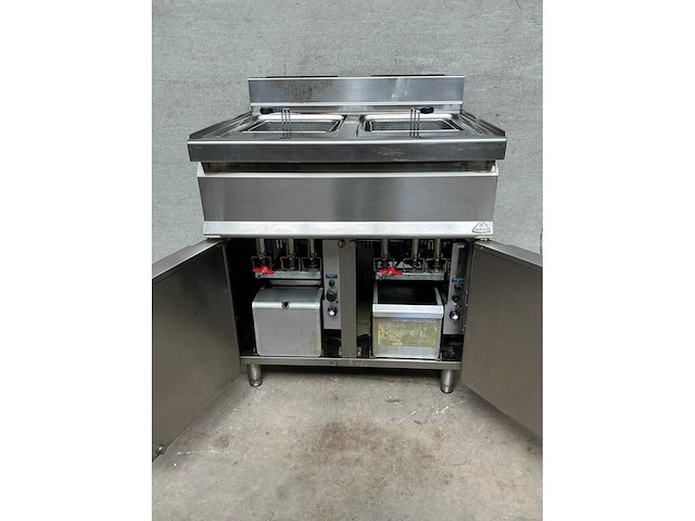 Bertos - dubbele friteuse - afbeelding 5 van  5