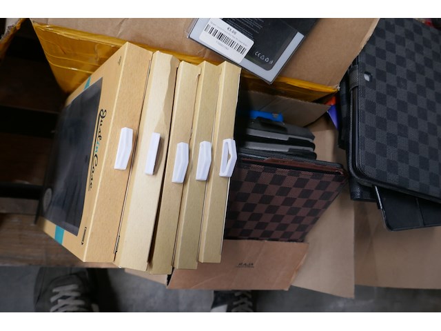 Beschermcases voor tablet's en phones - afbeelding 5 van  7