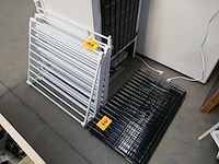 Beschermingsrooster voor kinderen + hondelkennel - afbeelding 1 van  4