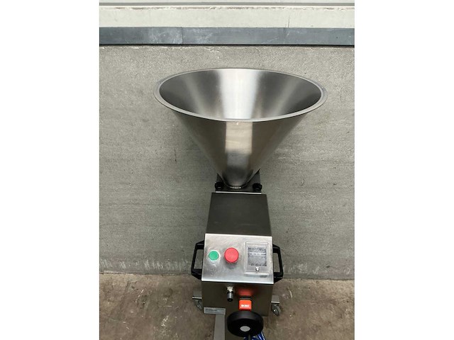 Beslag dosseermachine oliebollen plopper - afbeelding 4 van  6