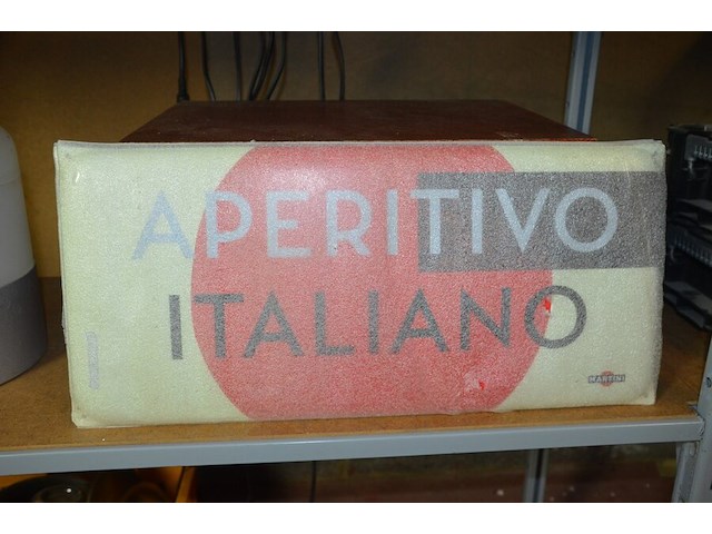 Bestekkoffer , 16 diverse ovenschotels, partij kookpotten, ijsemmer redbull - afbeelding 6 van  10