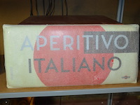 Bestekkoffer , 16 diverse ovenschotels, partij kookpotten, ijsemmer redbull - afbeelding 6 van  10