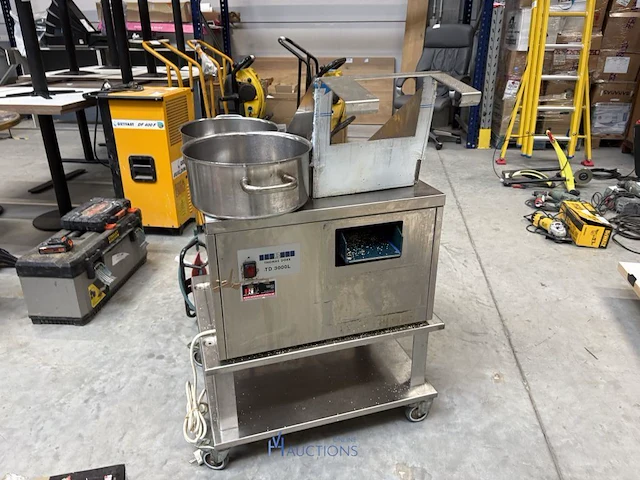 Bestekpolijstmachine thomas dorr . td 3000l - afbeelding 1 van  7