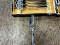 Bestekset (vorken en messen) - afbeelding 2 van  4