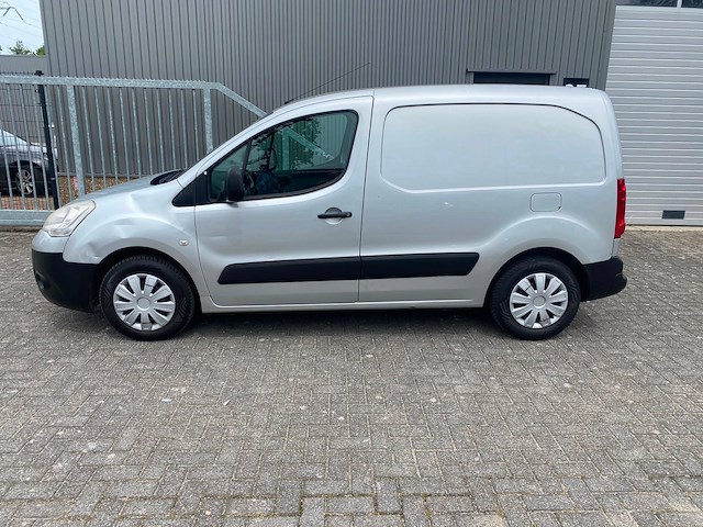 Bestelwagen citroën berlingo diesel 2011 (marge) - afbeelding 1 van  1