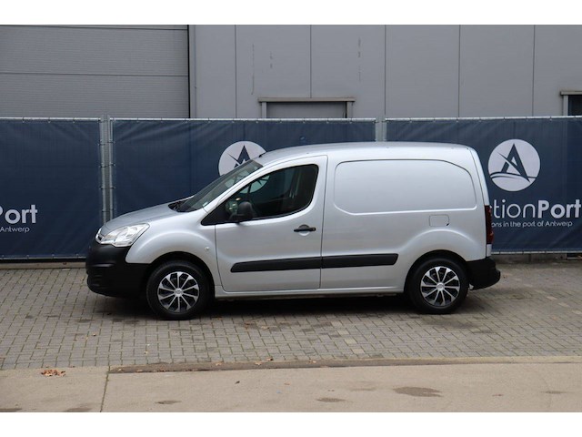 Bestelwagen citroën berlingo diesel 2017 - afbeelding 1 van  1