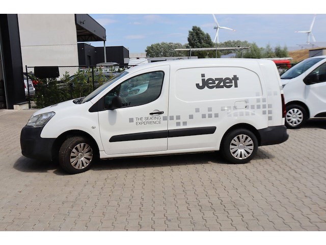 Bestelwagen citroën berlingo diesel - afbeelding 1 van  1
