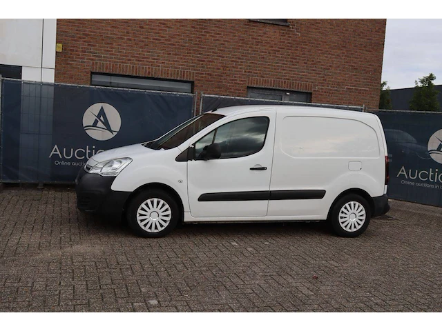 Bestelwagen citroën berlingo diesel - afbeelding 1 van  1