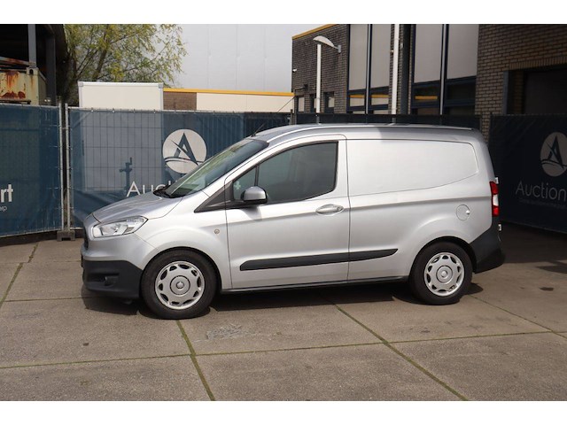 Bestelwagen ford transit courier diesel 75pk 2015 - afbeelding 1 van  1